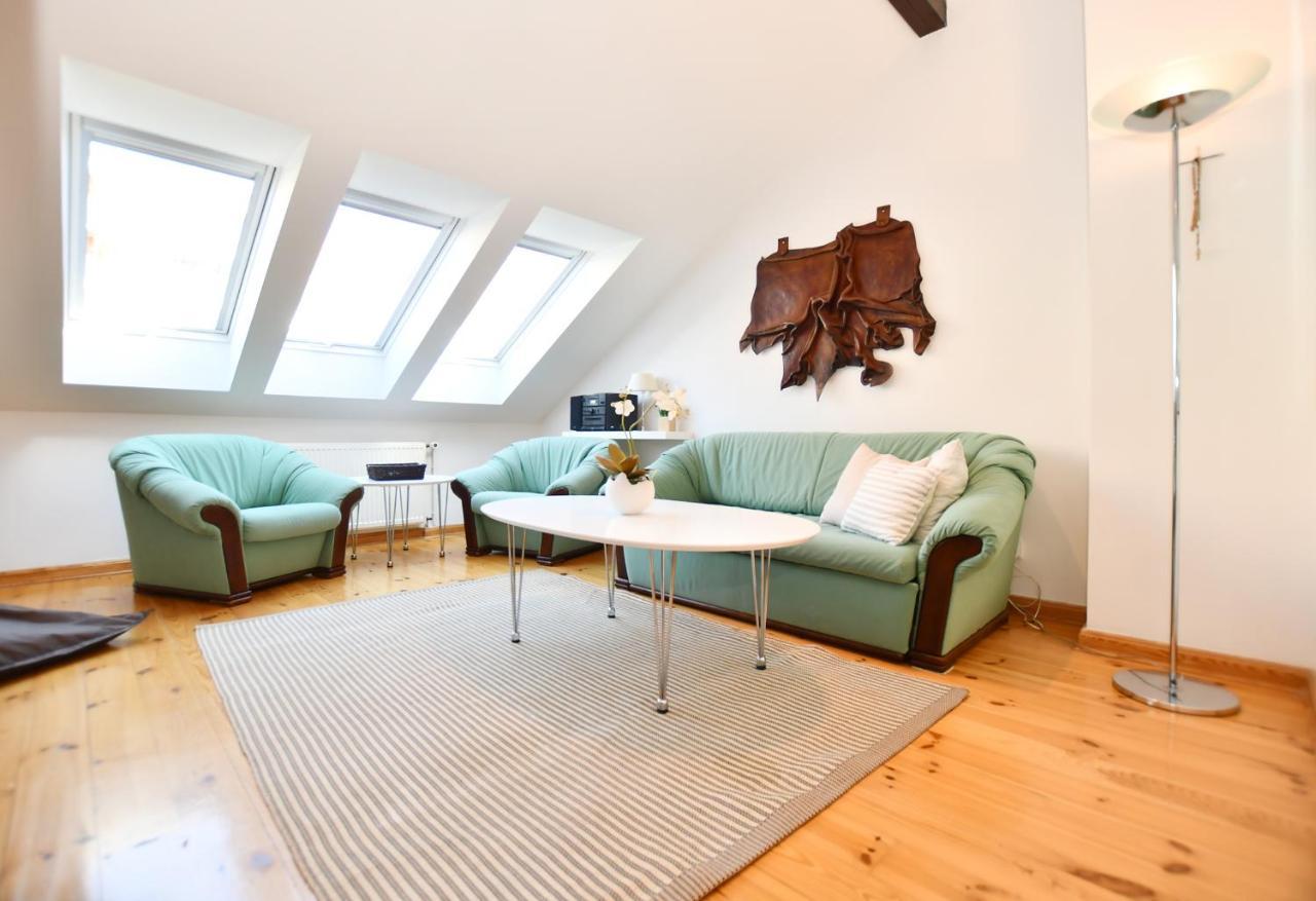 Mizu Apartamenty - Na Poddaszu Kołobrzeg Esterno foto