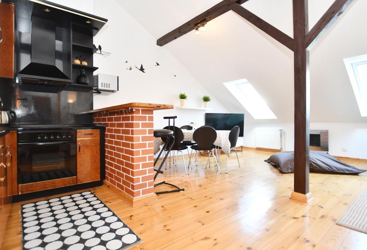 Mizu Apartamenty - Na Poddaszu Kołobrzeg Esterno foto